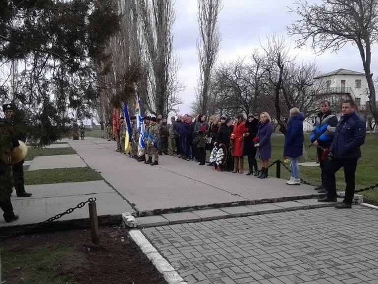 В Очакове простились с "морскими котиками", погибшими в АТО: опубликованы фото