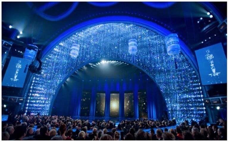 Swarovski для талантов: 9 самых грандиозных декорирований сцены церемонии "Оскар"