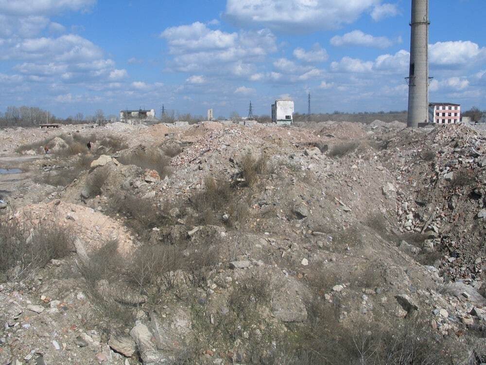 У Луганській області екологічна катастрофа: під Лисичанськом виявили отруйне звалище