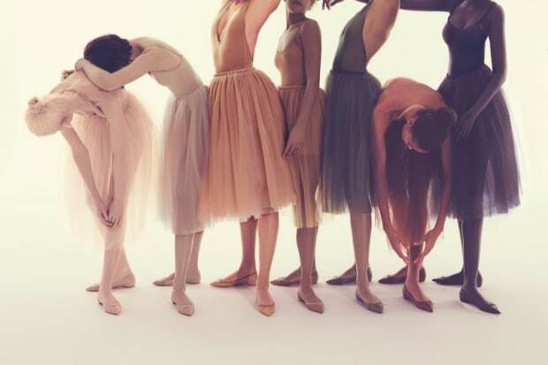 Кристиан Лубутен создал коллекцию балеток под любой цвет кожи
