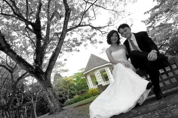 Невеста шокировала Facebook неудачными фото со свадьбы