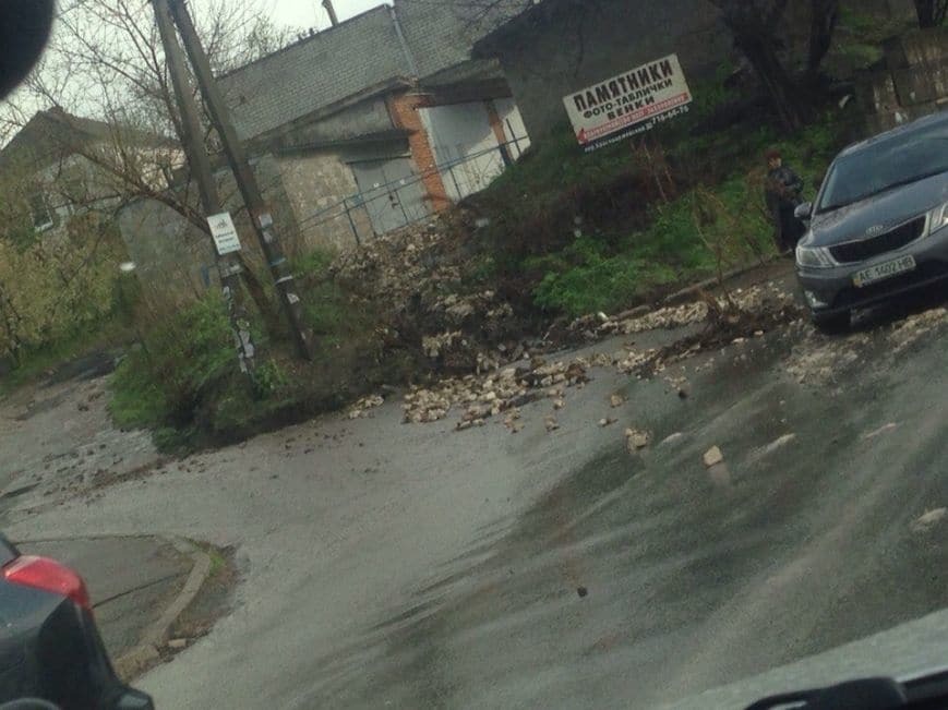 Слой в 5 см: Украина пострадала от сильного града. Фото последствий
