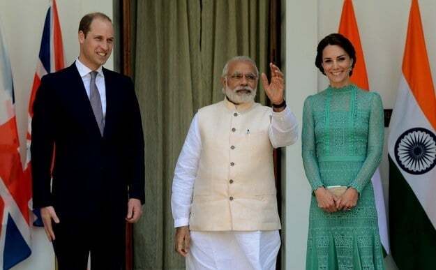 Железная хватка: опубликованы шокирующие фото руки принца Уильяма после встречи с премьером Индии
