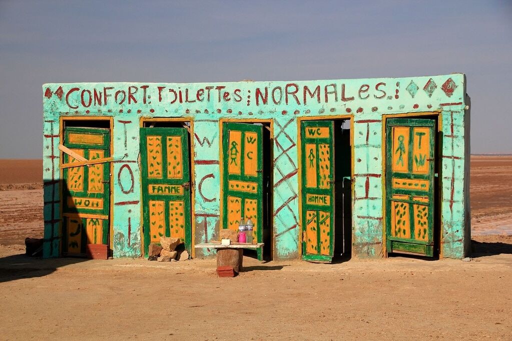 Наймальовничіші туалети світу: добірка Lonely Planet