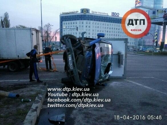 У Києві п'яні водії влаштували масштабну ДТП: опубліковані фото