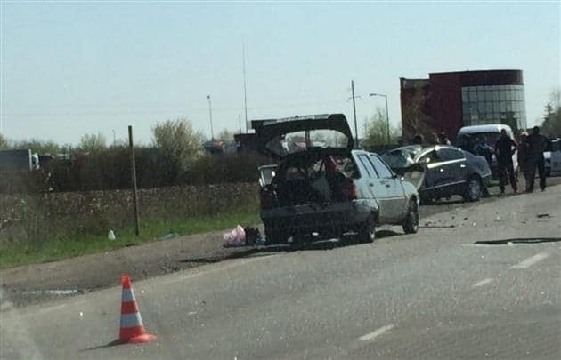 Машины всмятку: в Мукачево произошла серьезная авария. Опубликованы фото