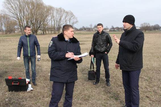 На Чернігівщині під час затримання злочинців серйозно поранено трьох поліцейських