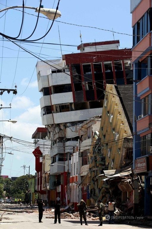 Жертвами потужного землетрусу в Еквадорі стали більше 500 людей. Опубліковані фото і відео