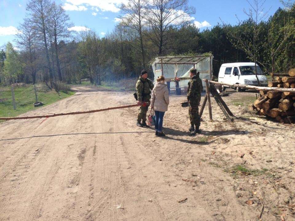 "Янтарные клондайки опустели": журналист показал, как выглядят пустоши Ривненщины