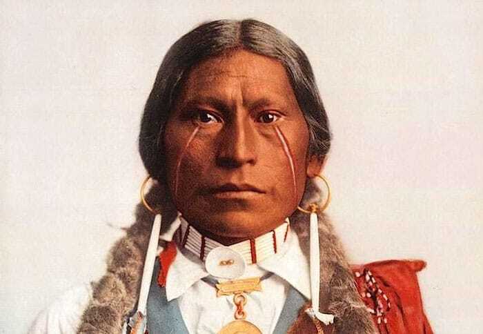 Опубликованы редкие цветные фото индейцев конца XIX века