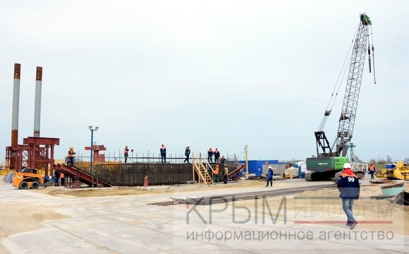Не один, а чотири! У Криму похвалилися будівництвом Керченських мостів. Фоторепортаж