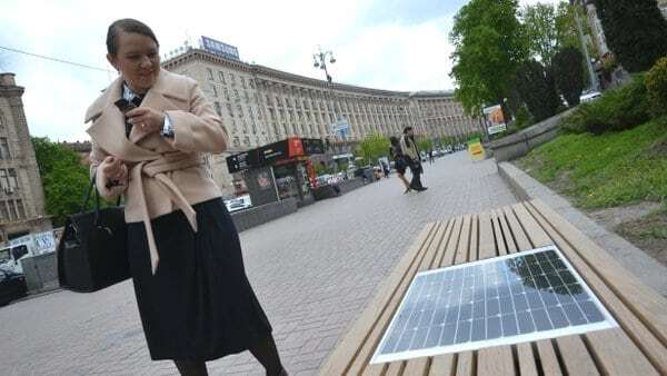 В центре Киева установили "электролавку": опубликованы фото