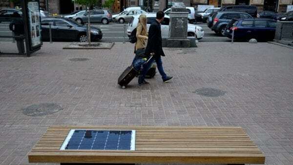 В центре Киева установили "электролавку": опубликованы фото