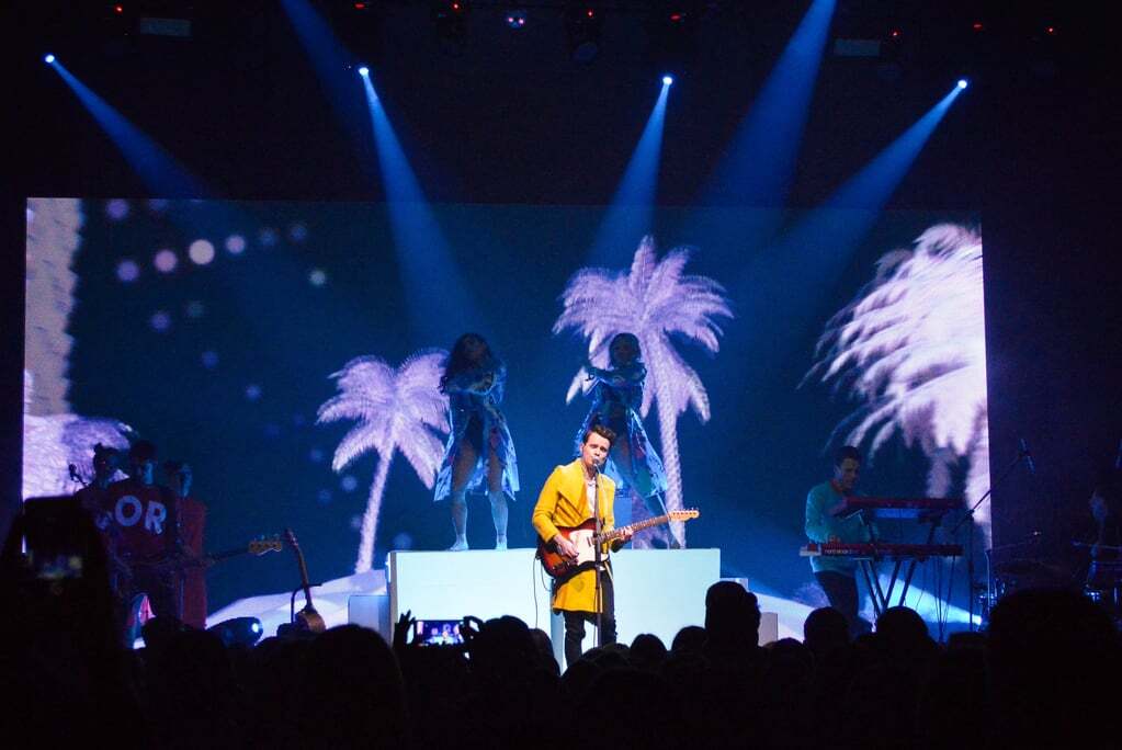 Brunettes Shoot Blondes выступили с первым сольным концертом в Киеве