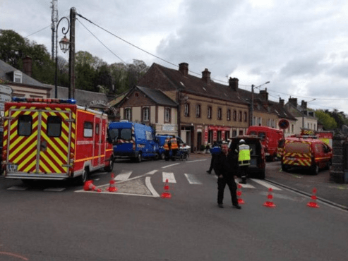 У Франції в житловому будинку прогримів потужний вибух: є постраждалі