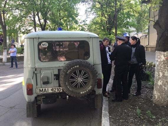 "Майдан" в Молдове: тысячи граждан митинговали против власти