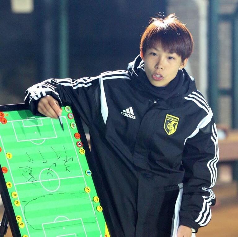 27-летняя девушка установила феноменальный рекорд в мужском футболе