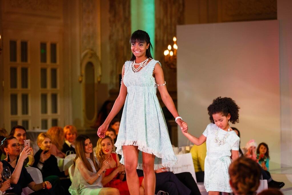 Украинские звезды вышли на подиум с детьми на фэшн-шоу SPECIALyou Fashion Day