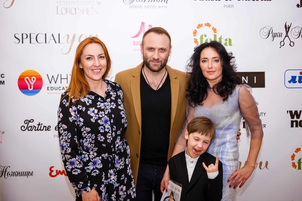 Украинские звезды вышли на подиум с детьми на фэшн-шоу SPECIALyou Fashion Day