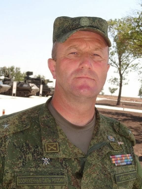 Алкоголік і псих: розвідка знову викрила російських офіцерів на Донбасі