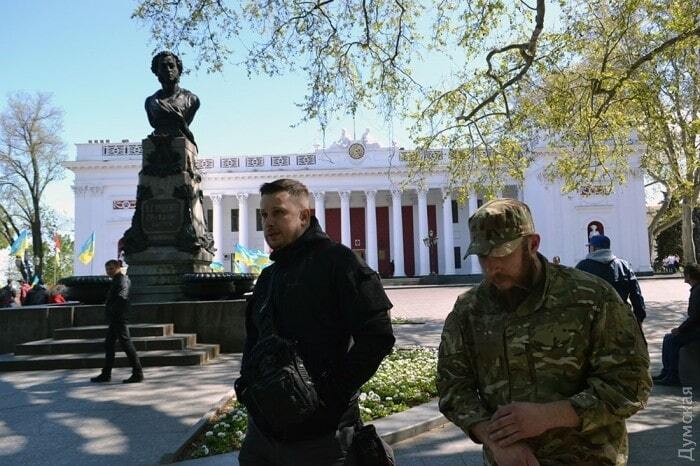 Гроза сепаратистов и 300 "азовцев": бойцы прибыли защищать Одессу. Фоторепортаж