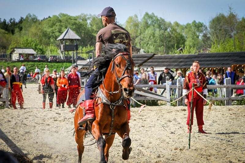 "Кентавры 2016": в Киеве состоялся поединок лучших конных каскадеров