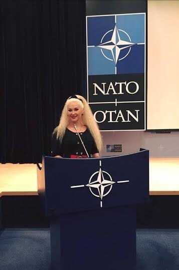 Бужинская спела за мир в Европарламенте и НАТО