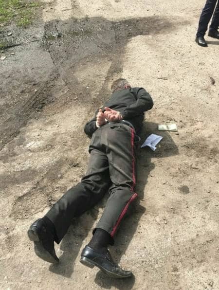 Лежать! СБУ показала задержание "оборотня" в погонах на Харьковщине