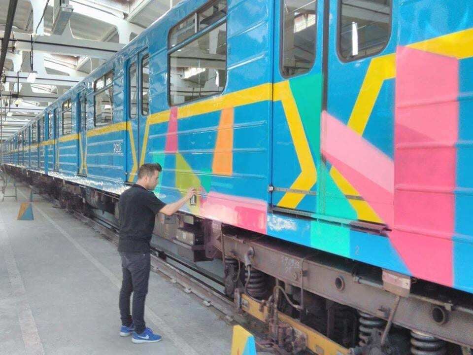 В киевском метро появится поезд-"разрисовка": опубликовано фото