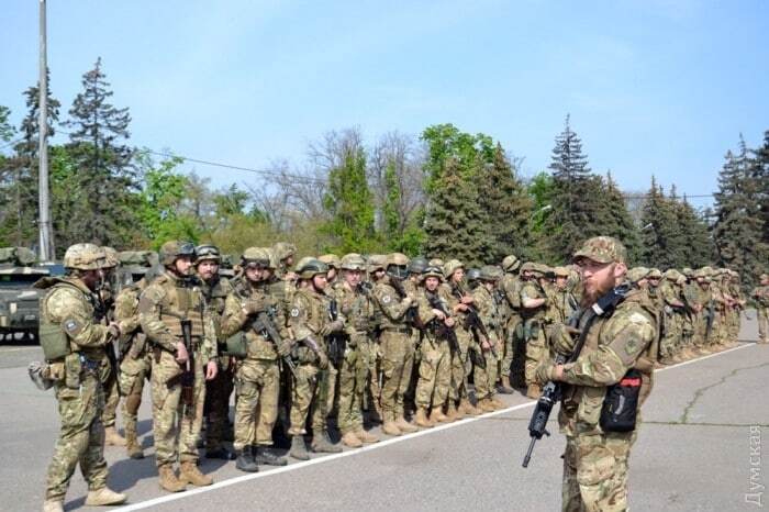 Свата в Одесі. Куликове поле зайняли більше тисячі силовиків