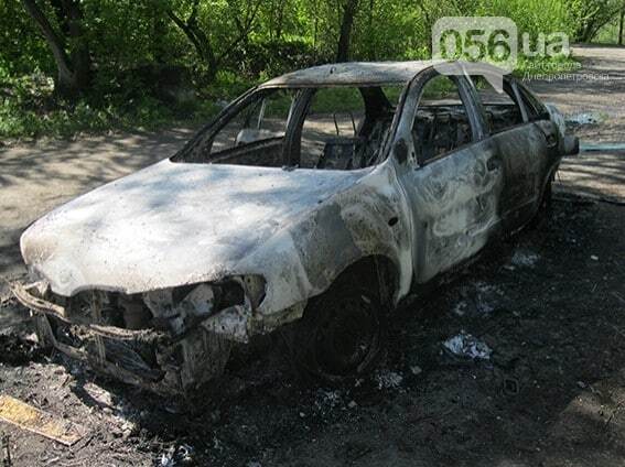 Под Днепропетровском подорвали автомобиль с бизнесменом: опубликованы фото