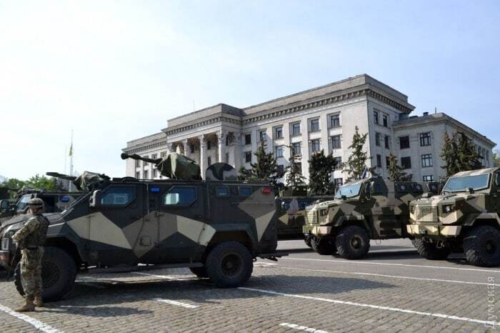 Свата в Одесі. Куликове поле зайняли більше тисячі силовиків