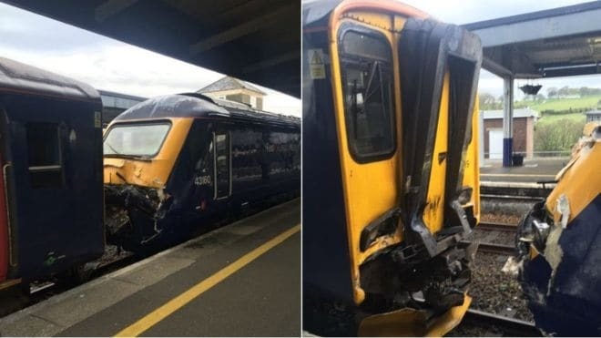 В Великобритании столкнулись поезда: десятки раненых. Фотофакт