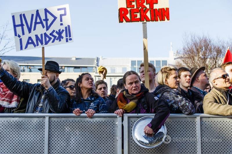 Офшорный скандал: в Исландии тысячи людей вышли на митинг против премьера