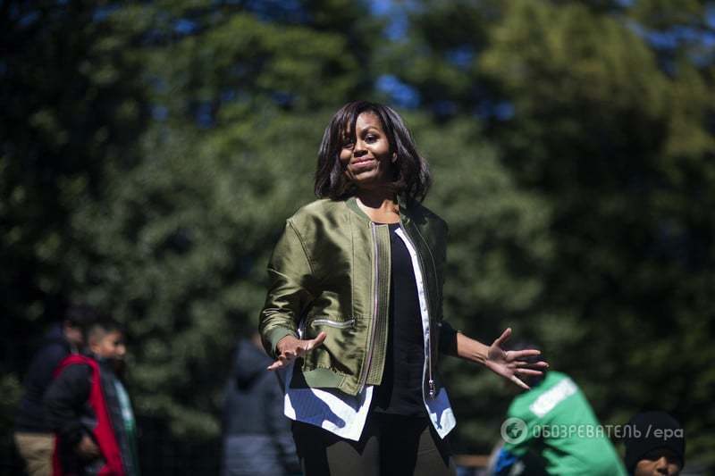Прощай, Обама: первая леди США в последний раз засеяла грядки у Белого дома
