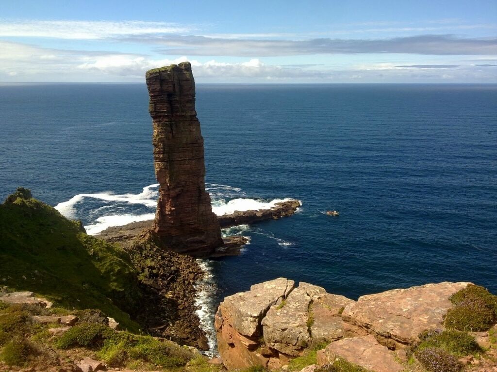 Самые необычные и впечатляющие скалы в мире: опубликованы фото