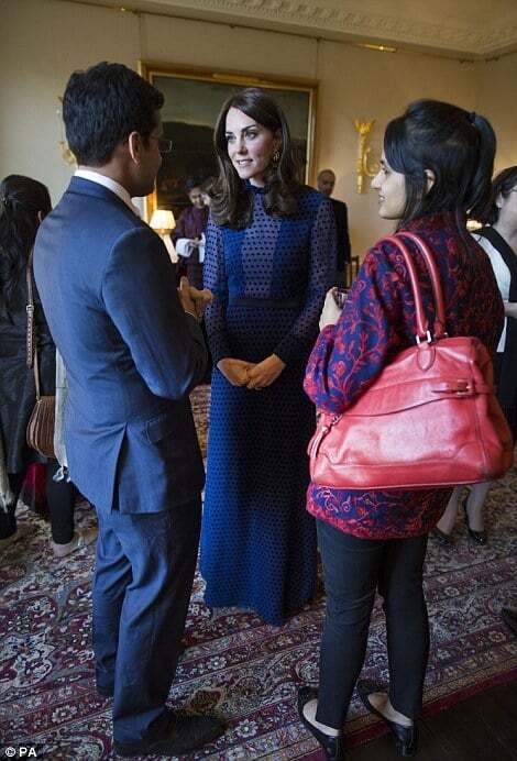 Миддлтон и принц Уильям встретились со студентами из Индии и Бутана