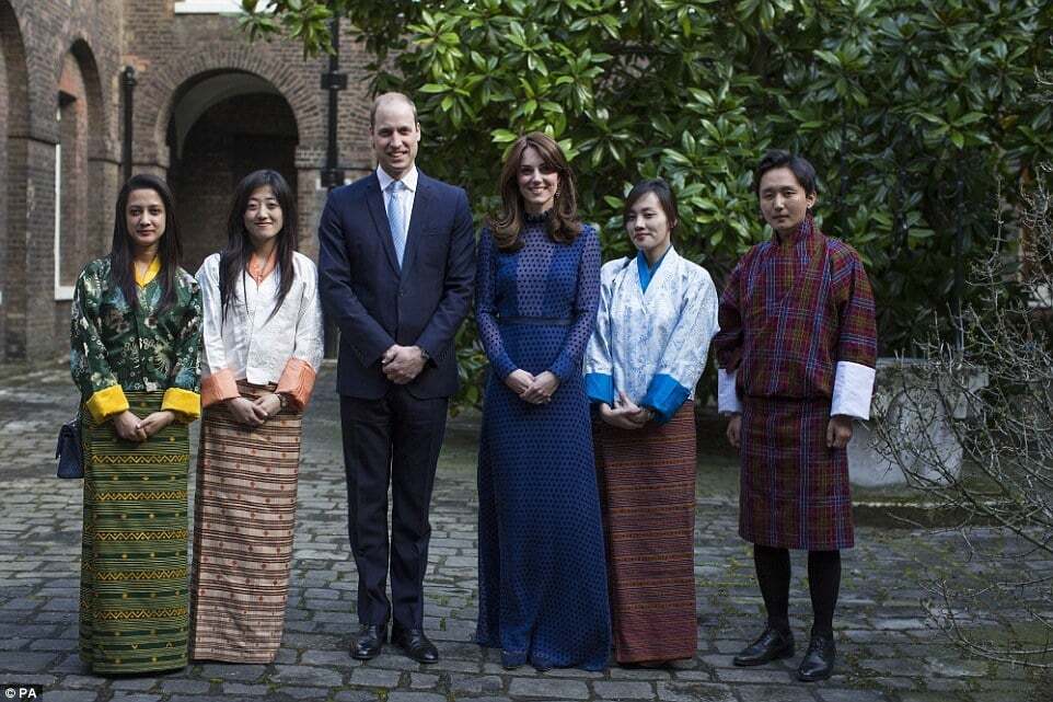 Миддлтон и принц Уильям встретились со студентами из Индии и Бутана