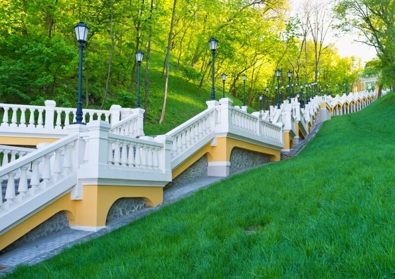 Ступеньки под открытым небом: фото 11 самых красивых лестниц Украины