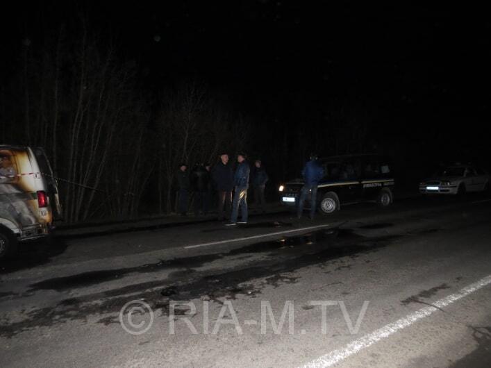 Напад на інкасаторів: у Мелітополі обстріляли і спалили авто з охоронцями. Фоторепортаж