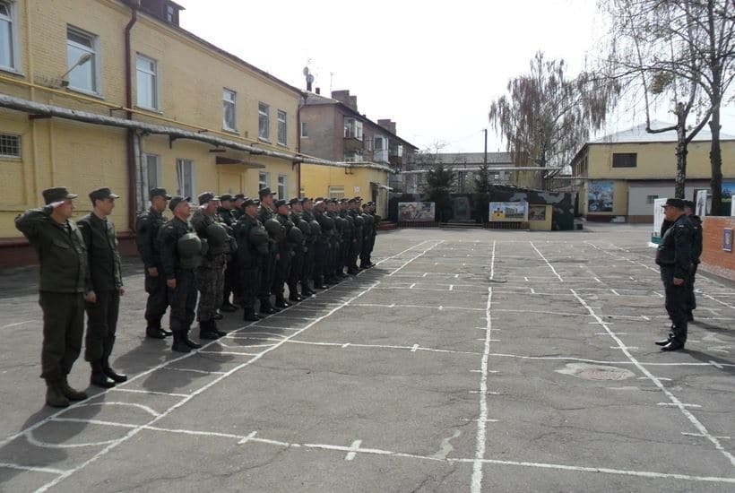 Нацгвардія відзвітувала про повну перемогу над "бурштиновою мафією" на Житомирщині: фоторепортаж