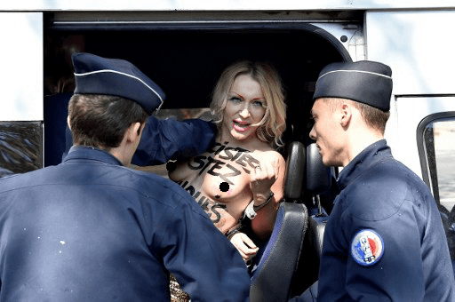 FEMEN во Франции устроили провокацию на 1 мая