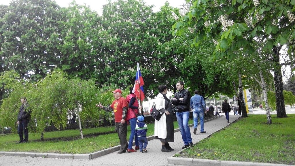 В Донецке прошел "пустой марш" коммунистов на 1 мая