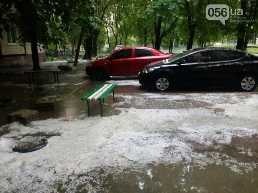 Внезапно: Днепропетровск завалило градом