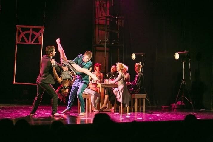 В Киеве состоится резонансная танцевальная драма "Три сестры"