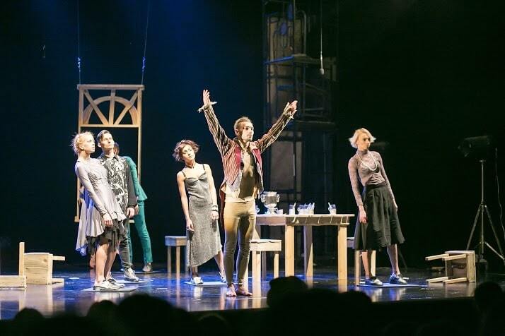 В Киеве состоится резонансная танцевальная драма "Три сестры"