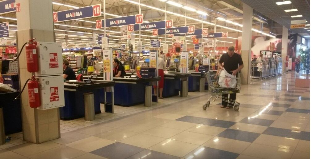 Литовцы устроили бойкот супермаркетам из-за роста цен