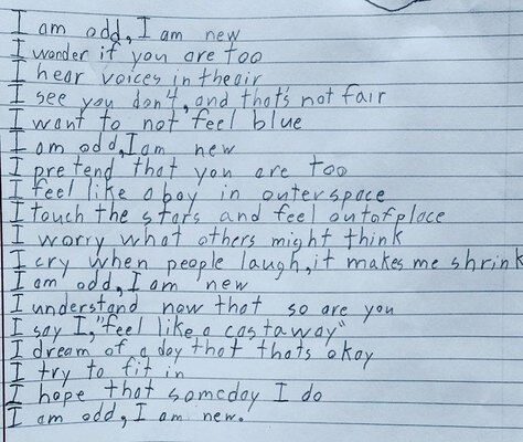 10-летний мальчик-аутист растрогал весь Интернет стихотворением