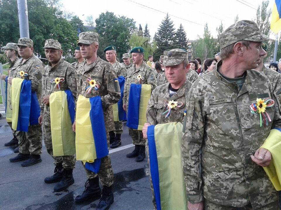 Донбас приєднався до святкування Дня вишиванки
