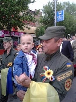 Донбасс присоединился к празднованию Дня вышиванки: фоторепортаж